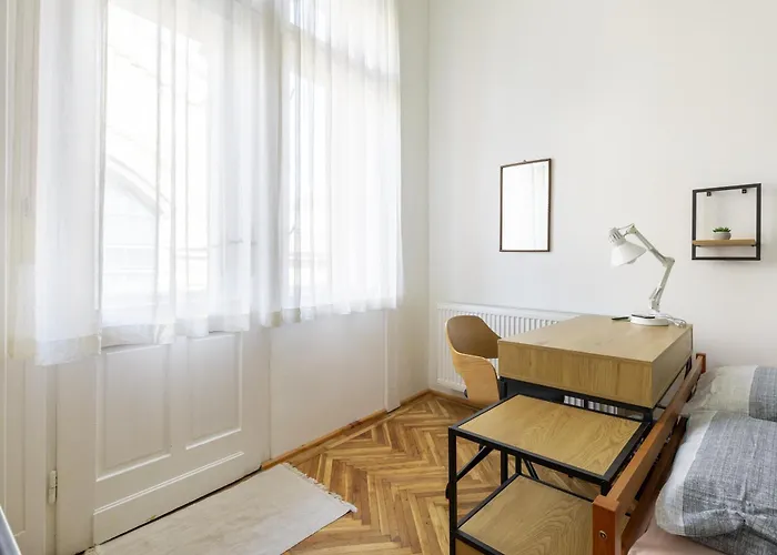 Vig26 Bright And Spacious By The Rakoczi Market Hall